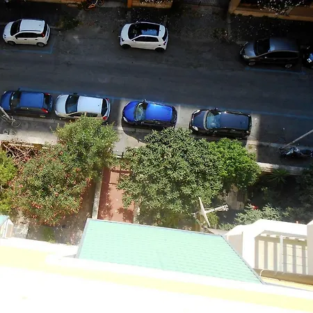 L'oleandro Di Alfredo Roma